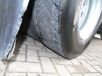 2014-mercedes-benz-axor-1829-1322745-42661093