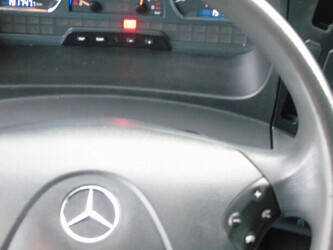 2014-mercedes-benz-axor-1829-1322745-42661103