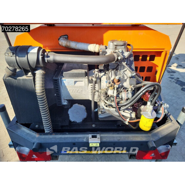 2015 Towerlight VB-9-42661690