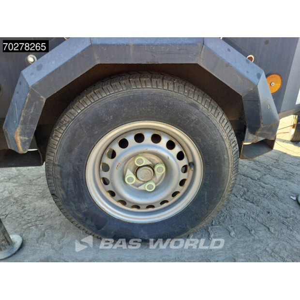 2015 Towerlight VB-9-42661694