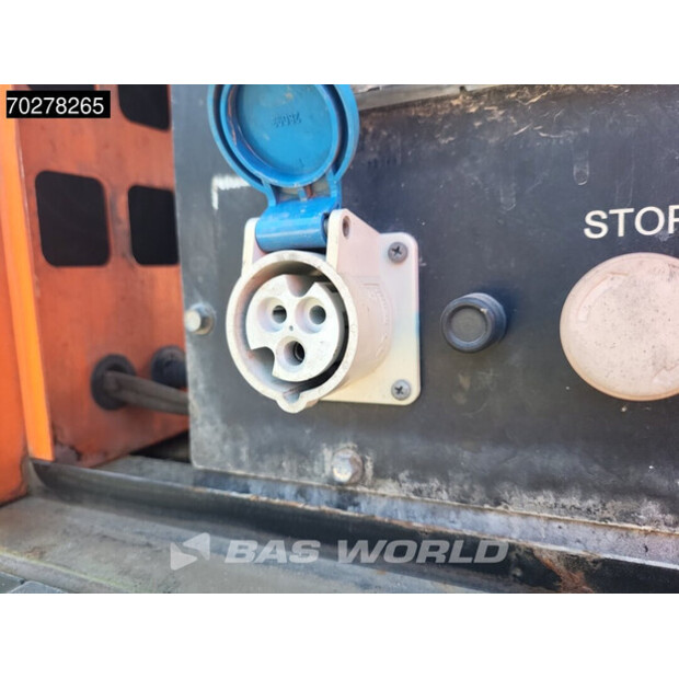 2015 Towerlight VB-9-42661697