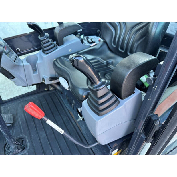 2016 KUBOTA KX016-4-42662000
