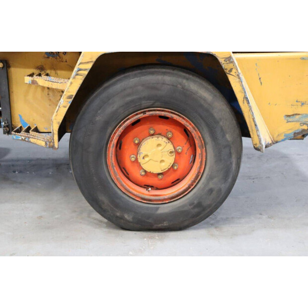 1997 SCHAEFF ZL 80-42662189