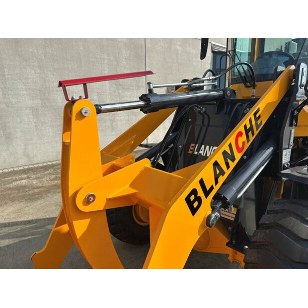 2025 Blanche TW36-42662525