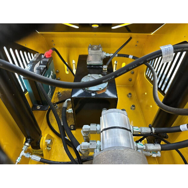 2025 Machpro MP-S300-42663441