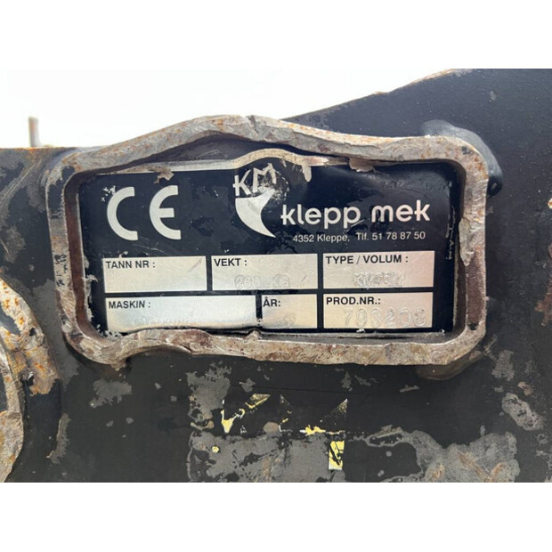 2011 كليب MEK KM70-42663735