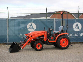 Image de TRACTEURS 2024 RHINO B 2610 D