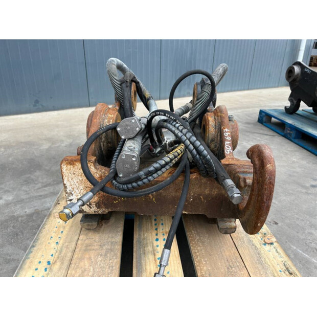 2018 OilQuick OQ70/55-42664334