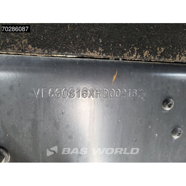 2017 رينو C430-42665605