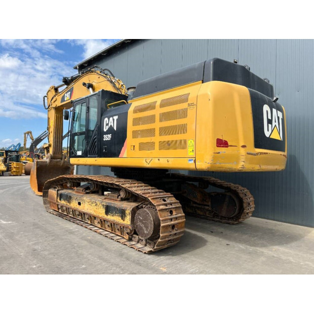 2017 Caterpillar 352F-42666355