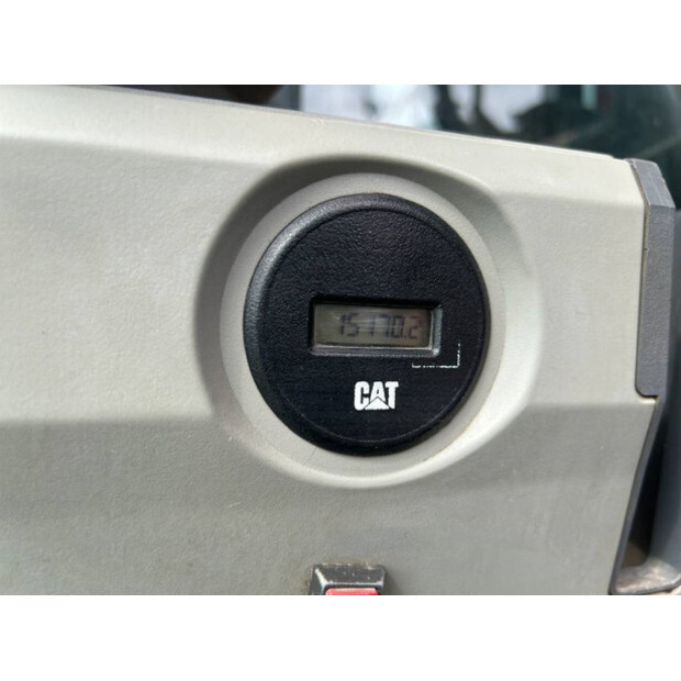 2014 Caterpillar 374FL ME-42666474
