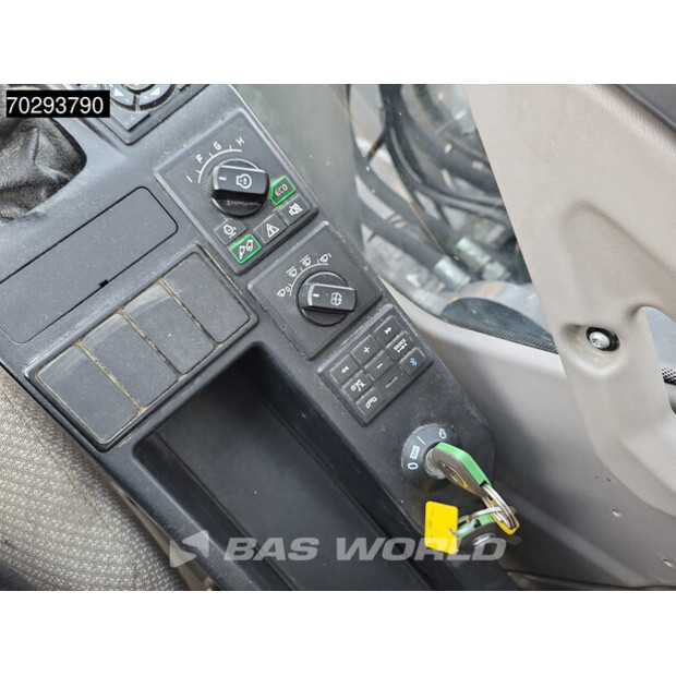 2018 فولفو ECR355EL-42668457