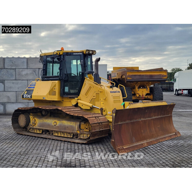 2013 كوماتسو D61PX-23-42671230