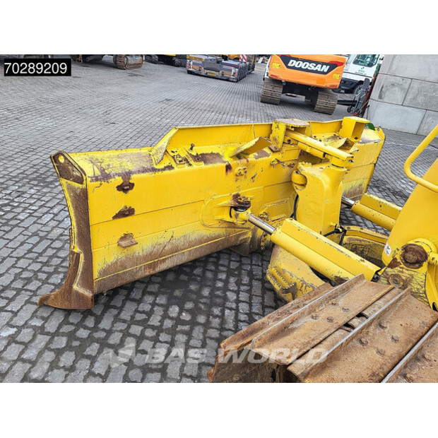 2013 كوماتسو D61PX-23-42671232