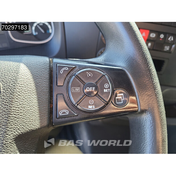 2020 مرسيدس بنز Atego 1221-42671472
