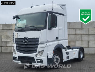 Image for Semi Trucks 2017 Mercedes-Benz ACTROS 1845