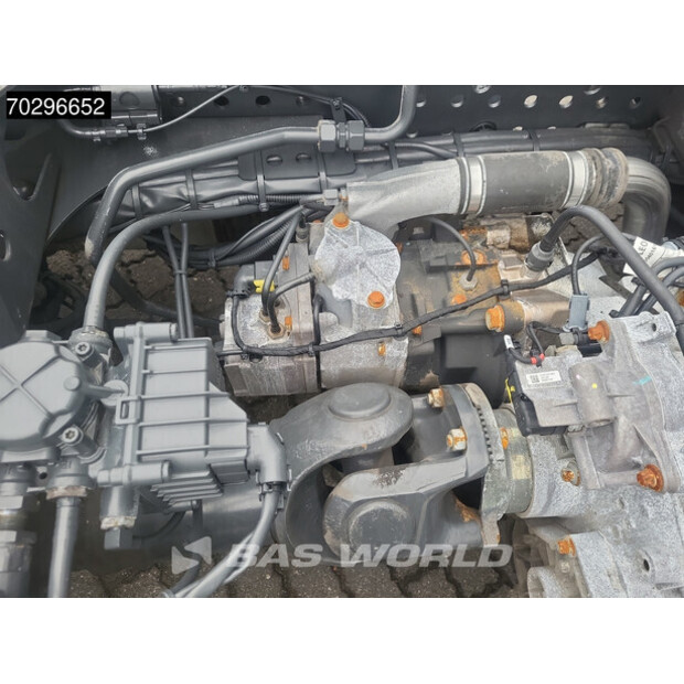 2021 Mercedes-Benz Actros 1848-42672117