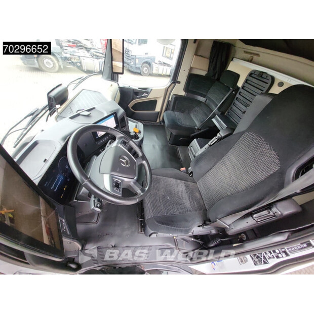 2021 Mercedes-Benz Actros 1848-42672138