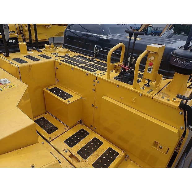 2022 Komatsu BR380JG-3-42672380