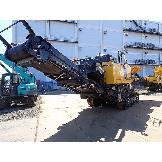 2022 Komatsu BR380JG-3-42672423