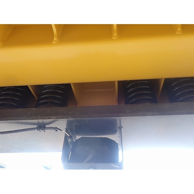 2022 Komatsu BR380JG-3-42672427