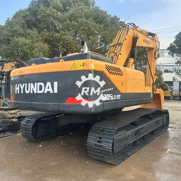 2020 هيونداي 305LC-9T-42672545