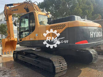 صورة ل حفارات مجنزرة 2020 هيونداي 305LC-9T