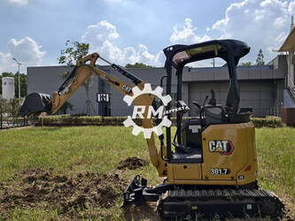 Image de MINI PELLES 2025 Caterpillar 301.7CR