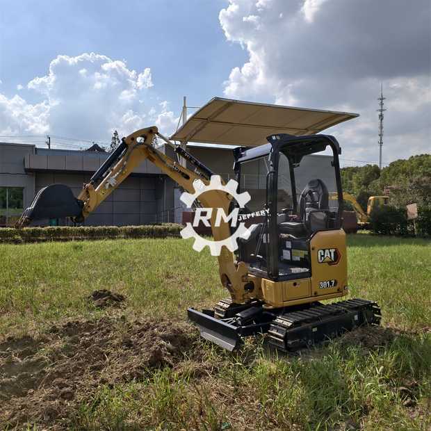 2025 كاتربيلر 301.7CR-42672563