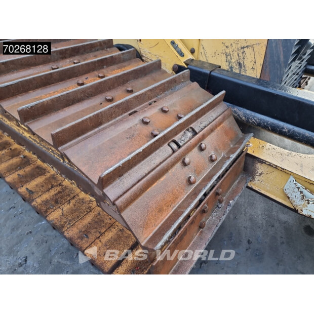 2020 كاتربيلر D6K2 LGP-42672642