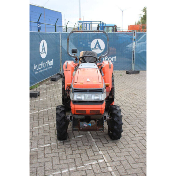 KUBOTA GRANDEL GL221-42673388