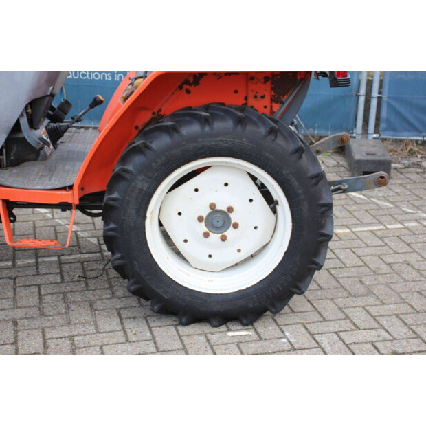 KUBOTA GRANDEL GL221-42673393