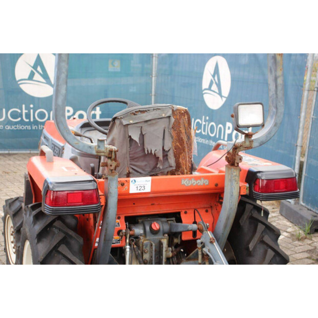KUBOTA GRANDEL GL221-42673394