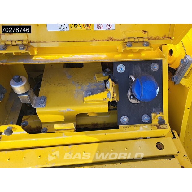 2020 Komatsu PC390-42673916
