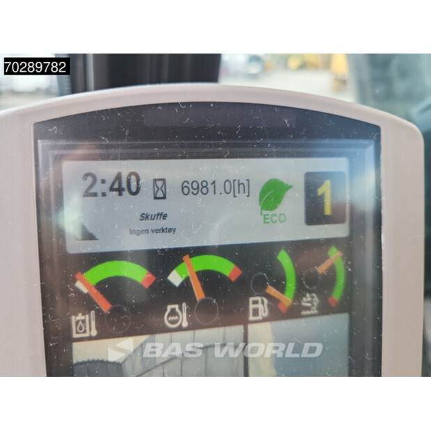 2017 Caterpillar 320FL-42676150