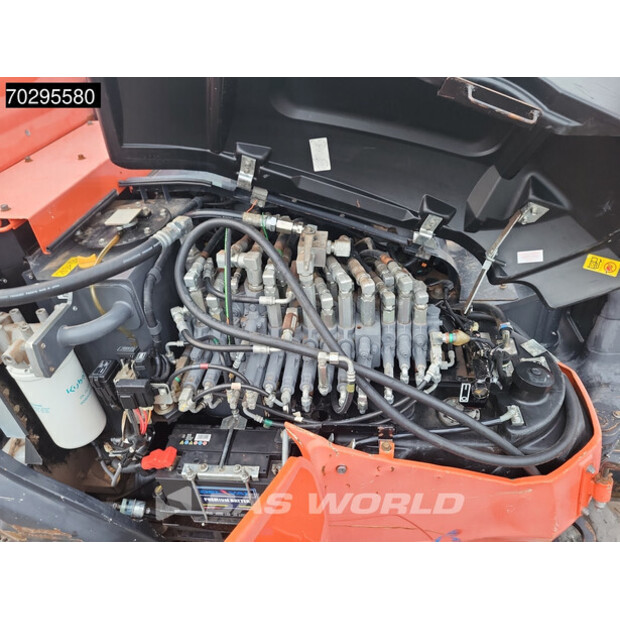 2017 KUBOTA KX080-4A-42677584