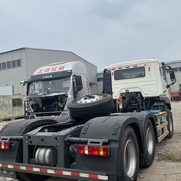 2020 هوو 375-42677842