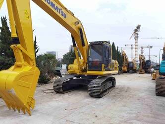 صورة ل حفارات 2020 كوماتسو PC200-8