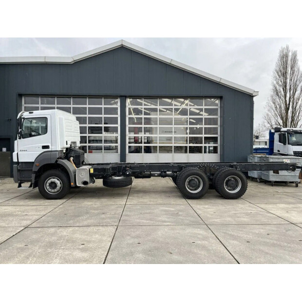 2022 Mercedes-Benz Axor 3344-42677928