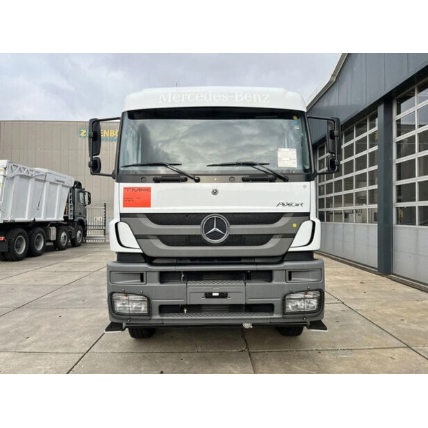 2022 Mercedes-Benz Axor 3344-42677937