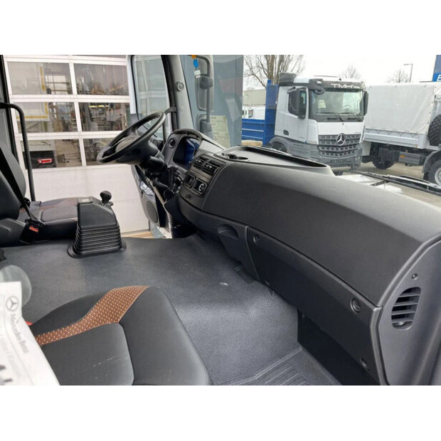 2022 Mercedes-Benz Axor 3344-42677950