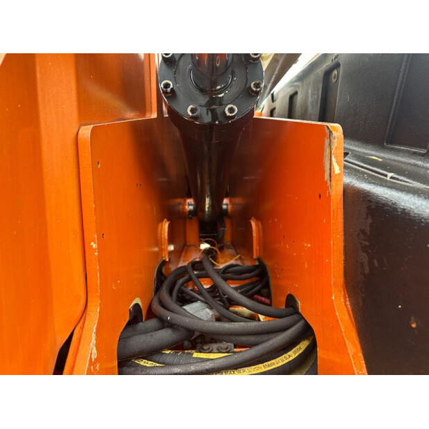 2004 JLG 660 SJ-42678440