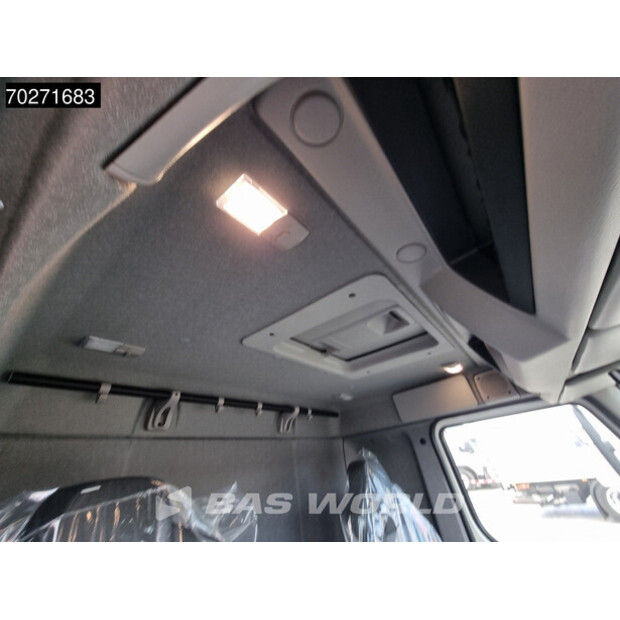 2025 رينو D280-42678594