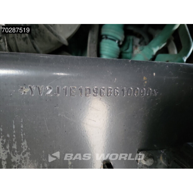2011 فولفو FMX 370-42679270