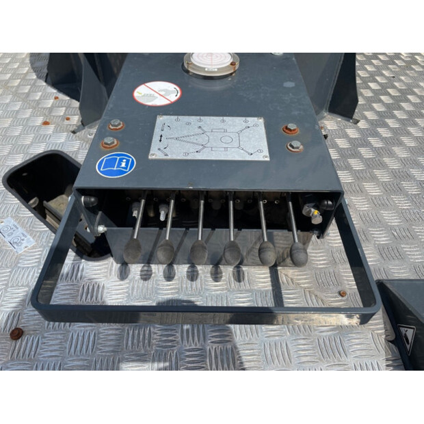 2018 Paus PTK 31-42679933