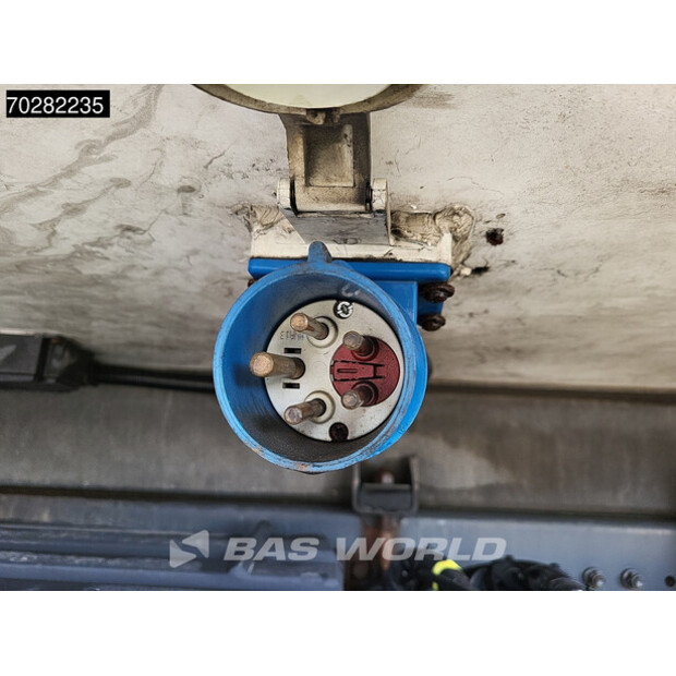 2015 مرسيدس بنز Atego 1324-42680293