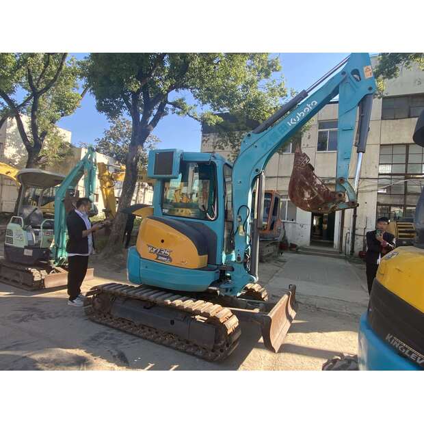 2023 KUBOTA KX135-42692931