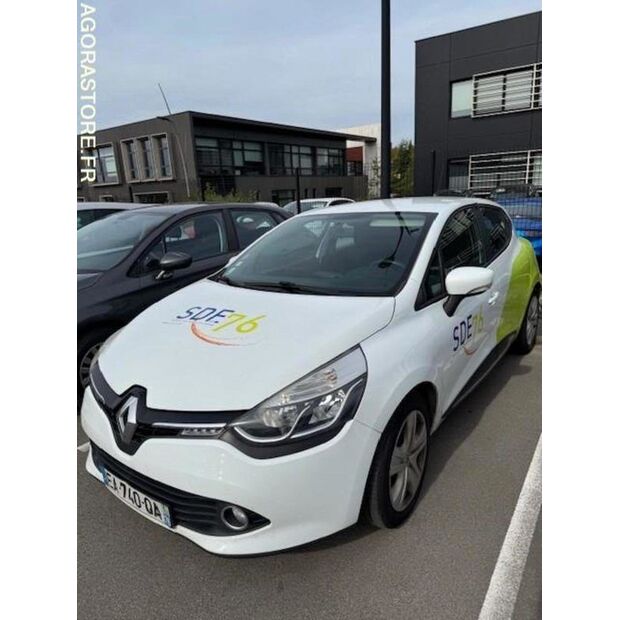 2016 Renault Clio-42695295