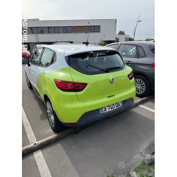 2016 Renault Clio-42695296