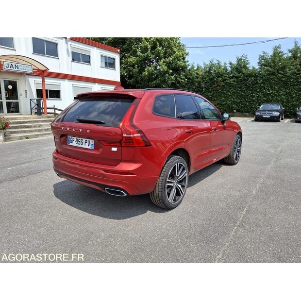 2022 Volvo XC60-42695409